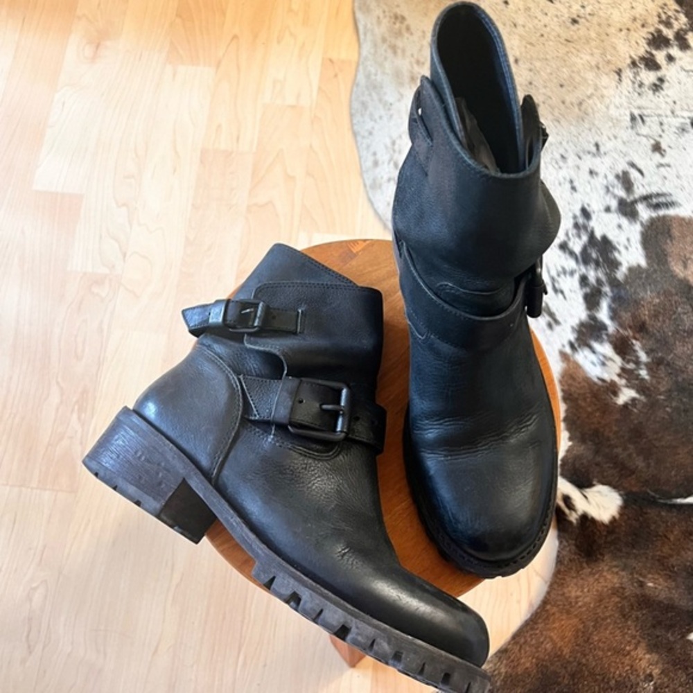 ALL SAINTS Black Leather Nubuck Moto Buckle Boots Women’s Size 37